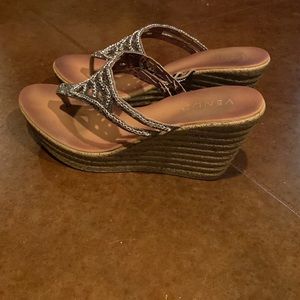 Embellished silver wedges